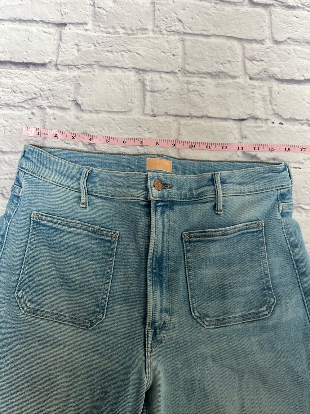 Mother denim roller patch pocket Wide Leg High-Rise Light wash Blue Jeans 30 - Picture 6 of 7